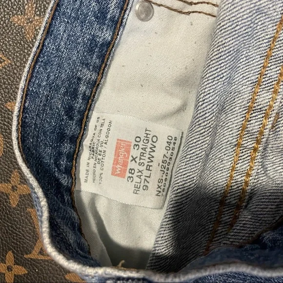 custom hem wrangler jean shorts relax straight - Picture 5 of 11